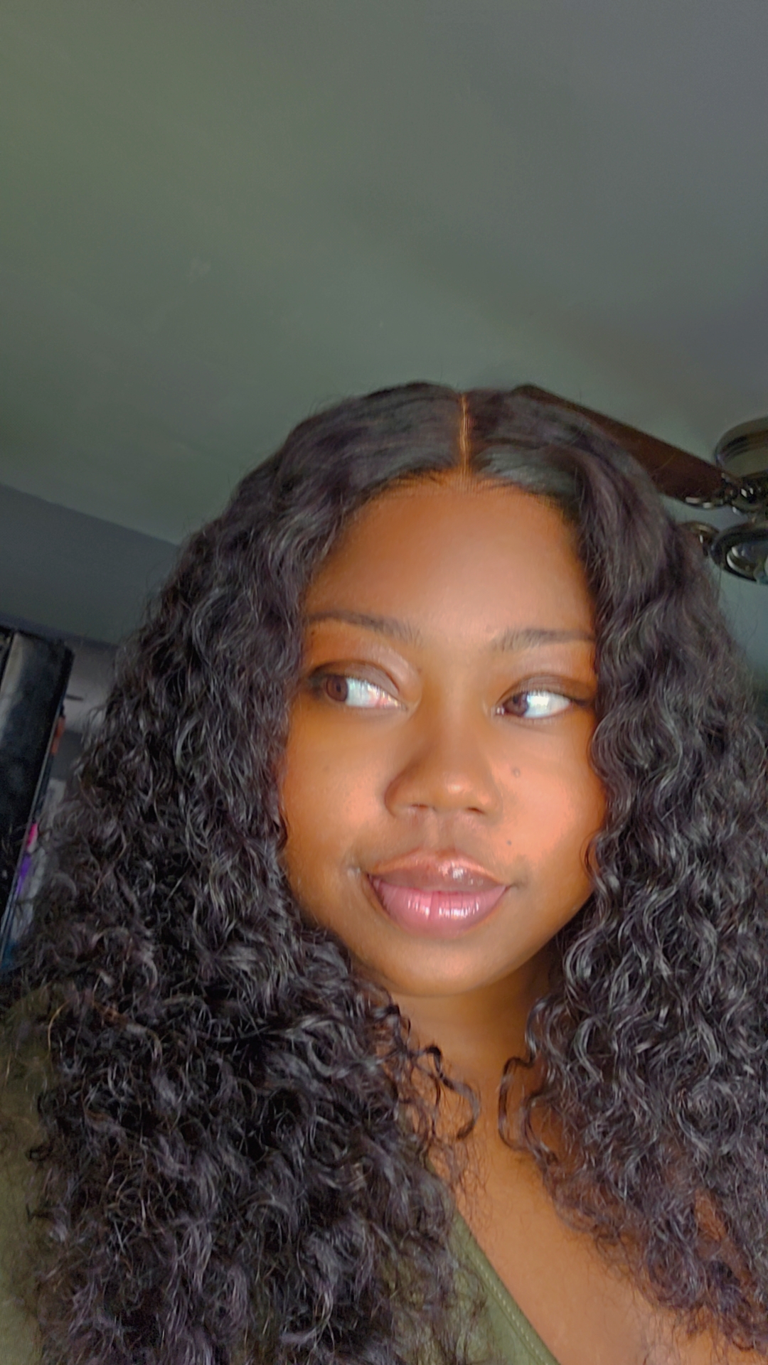 ISEE M-Cap Deep Curly 9x6 Pre-Bleached Tiny Knots HD Lace Wear Go Glueless Wig
