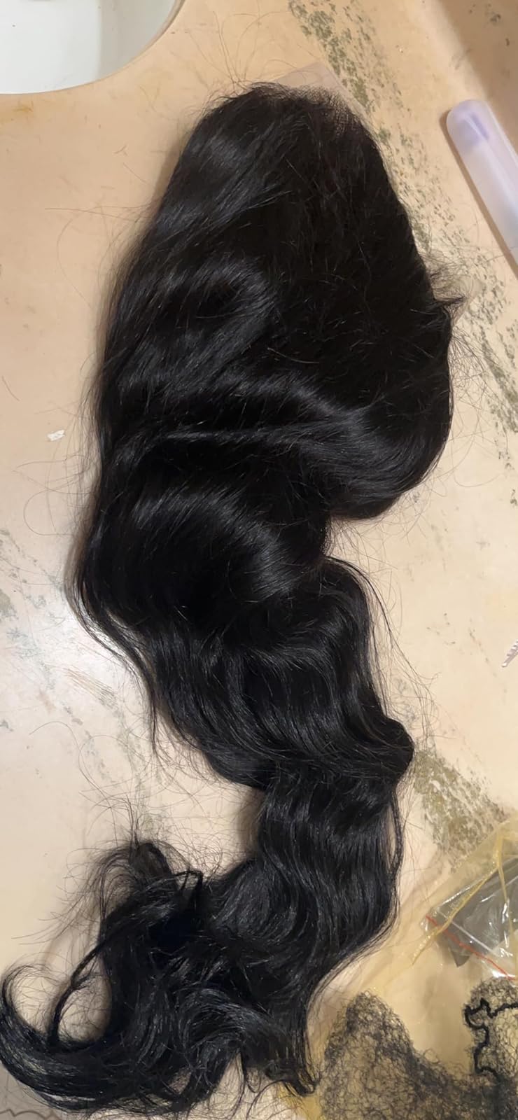 ISEE HAIR Body Wave Lace Front Wig Pre Plucked Human Hair Wigs