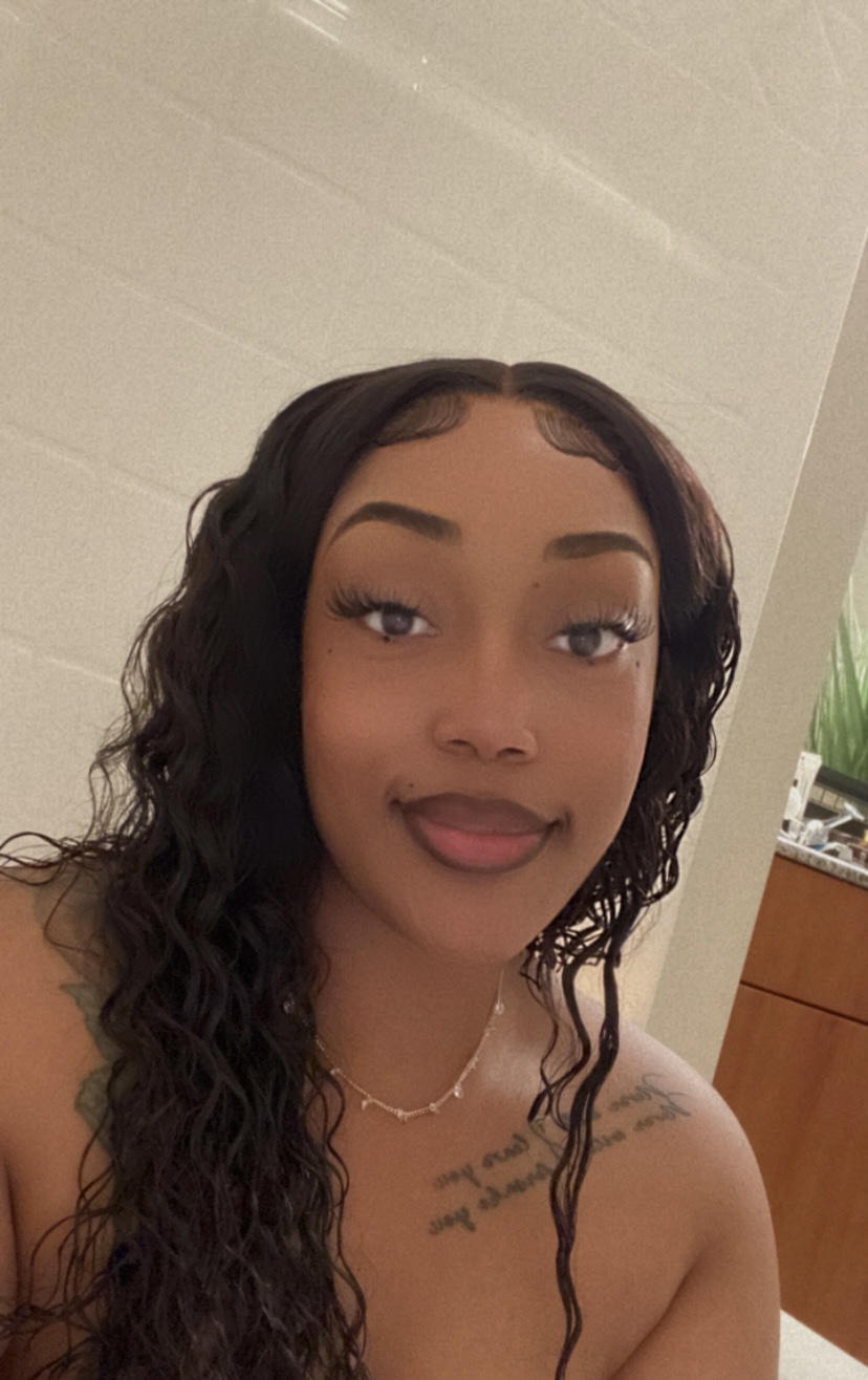 ISEE HAIR Hollywood Wave Bundles with Closure Deal 10A Grade 100% Human Virgin Hair 