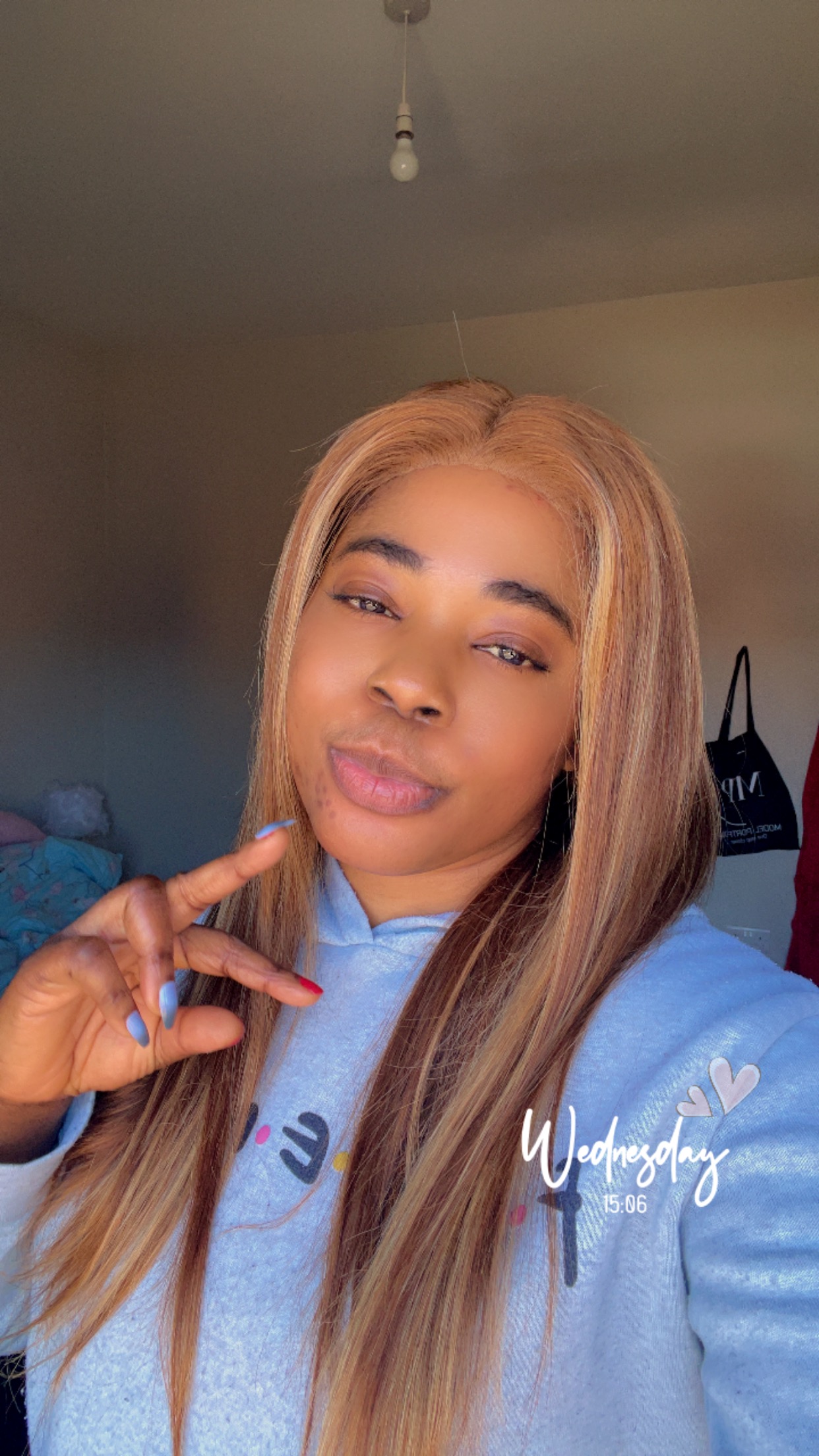 ISEE HAIR Wear Go Highlight Brown Wigs Silky Straight Pre-plucked Glueless Lace Wigs