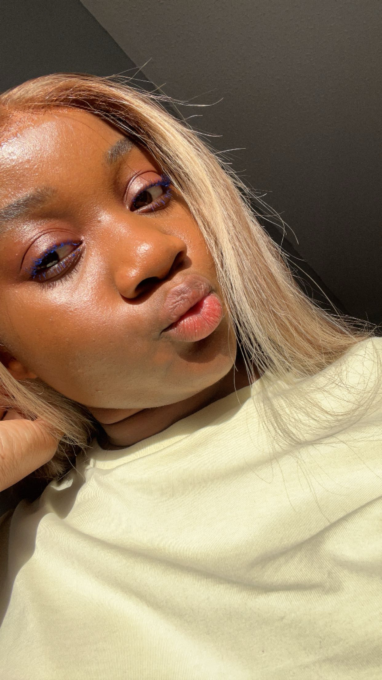 ISEE Ash Blonde Highlight Straight Wear Go Glueless Wigs Preplucked HD Wig With Natural Hairline