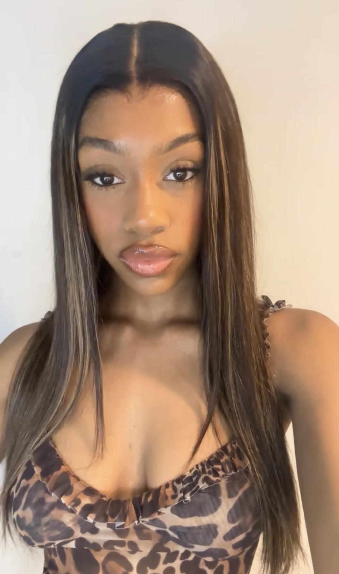 ISEE Layered Cut Brown Balayage Highlight Straight Wear Go Glueless Wig | Pre-Sale