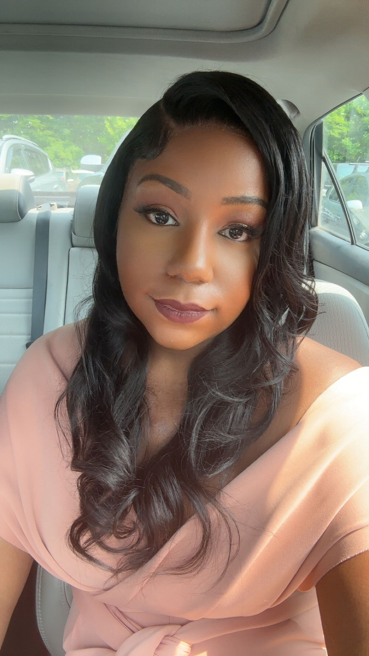 ISEE HAIR Body Wave Lace Front Wig Pre Plucked Human Hair Wigs