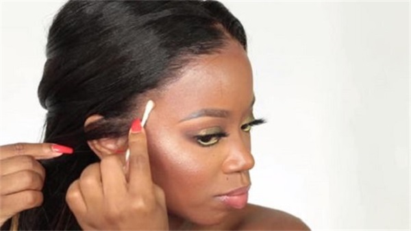 How To Remove Glue From Lace Wig